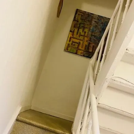 Roture 88 Guest house