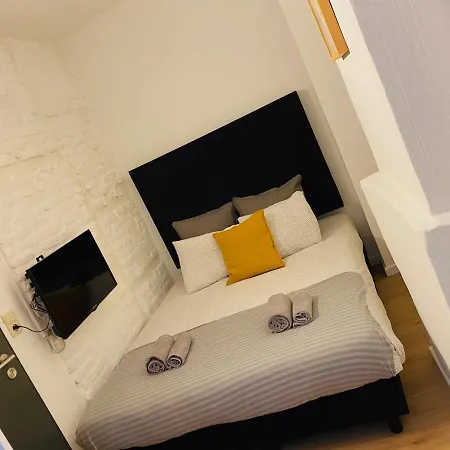 Roture 88 招待所 2*